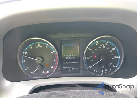 2017 Toyota Rav4 Le из США, поврежденный, VIN 2T3BFREV3HW555001